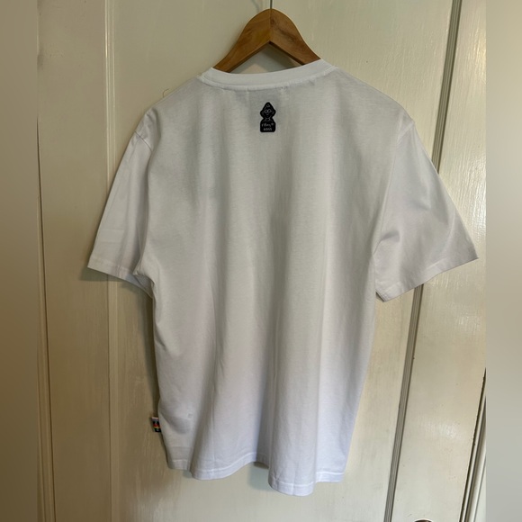 Hugo Boss Tee - Picture 2 of 6